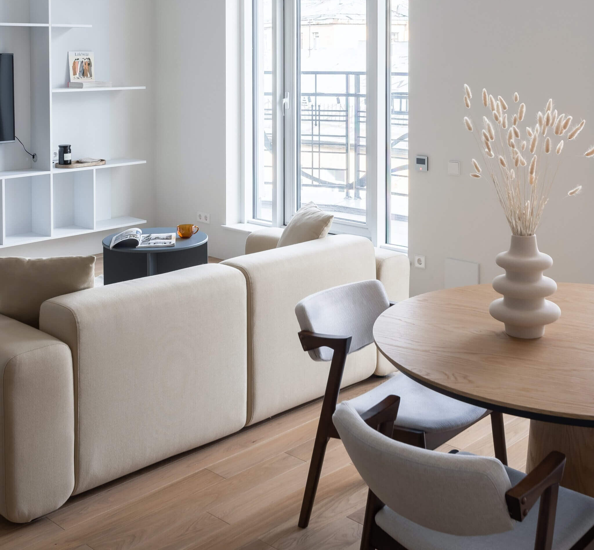 Een kleine kamer inrichten? 3 tips voor vloeren in kleine ruimtes, de inrichting en meer.